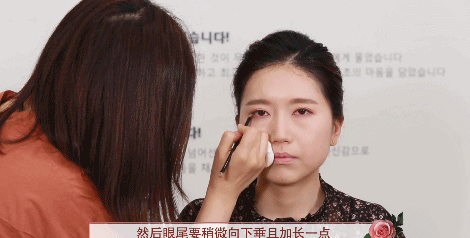 干玫瑰色妝容怎么化？干玫瑰色妝容畫法步驟