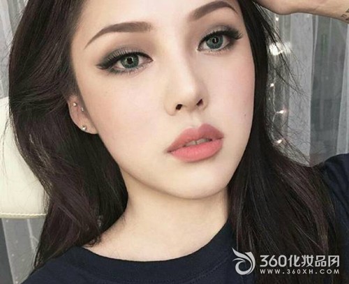 干玫瑰色適合什么膚色？干玫瑰色口紅適合黃皮嗎？