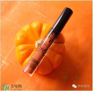 豆沙色和南瓜色的區(qū)別 豆沙色和南瓜色哪個(gè)好看？