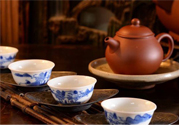 紫砂壺怎么養(yǎng)包漿最快？如何養(yǎng)壺使包漿更漂亮？
