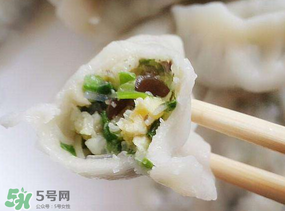 餃子餡為什么要加雞蛋？餃子餡里放雞蛋好嗎？
