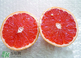 橙子里有紅絲能吃嗎？橙子里有紅絲的是什么？