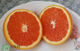 橙子里有紅絲能吃嗎？橙子里有紅絲的是什么？
