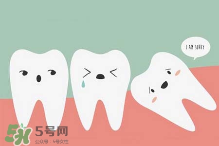 智齒能用舌頭舔嗎？喜歡舔智齒怎么辦？