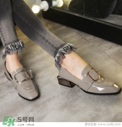 4月份穿什么鞋子？四月份鞋子搭配