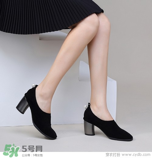 4月份穿什么鞋子？四月份鞋子搭配