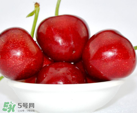 櫻桃用鹽水泡多久？櫻桃為什么要用鹽水泡？