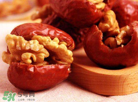 紅棗夾核桃叫什么名字？紅棗里面包著核桃叫啥？