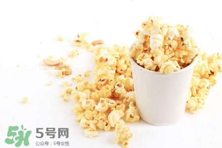 爆米花可以用烤箱嗎？怎么用烤箱做爆米花？