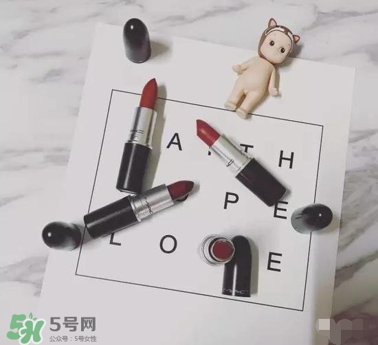 啞光和水潤哪個好？啞光口紅和水潤口紅區(qū)別