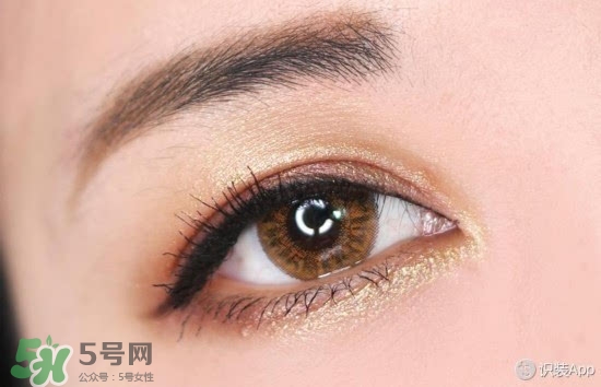 啞光口紅和珠光口紅哪個好？啞光口紅和珠光區(qū)別