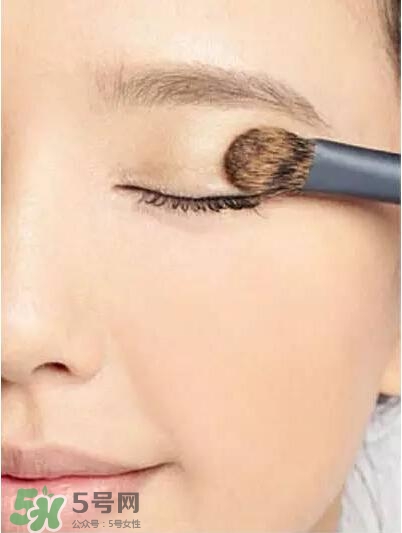 啞光是什么意思？化妝品啞光好不好？