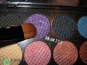 啞光眼影怎么畫(huà)？啞光眼影畫(huà)法步驟圖解