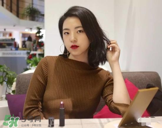 啞光和水潤哪個好？啞光口紅和水潤口紅區(qū)別