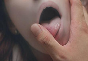 女性性冷淡怎么辦？女性性冷淡應(yīng)吃點(diǎn)什么