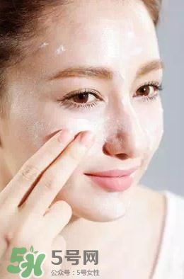 卸妝油悶痘怎么辦？卸妝油悶痘怎么補(bǔ)救？