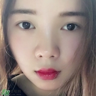 ysl pop water唇釉多少錢(qián)?ysl pop water唇釉專柜價(jià)格