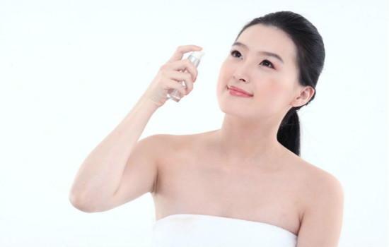 cc霜會(huì)脫妝嗎？cc霜脫妝怎么辦？