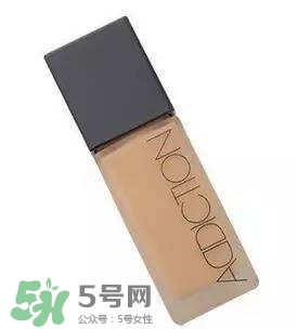 粉底液卡粉怎么辦？粉底液卡粉怎么補(bǔ)救？