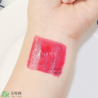 蜜桃色口紅是什么顏色？蜜桃色口紅試色