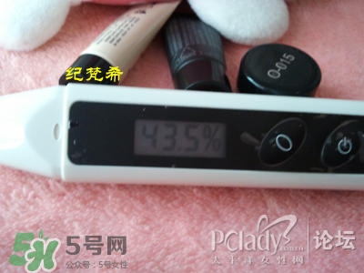 蘭蔻和紀(jì)梵希哪個(gè)好？蘭蔻和紀(jì)梵?？诩t哪個(gè)好？
