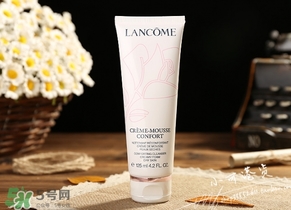 蘭蔻洗面奶粉色和藍(lán)色哪個(gè)好？蘭蔻洗面奶粉色藍(lán)色區(qū)別