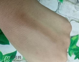 美康粉黛修容棒怎么用？美康粉黛修容棒使用方法