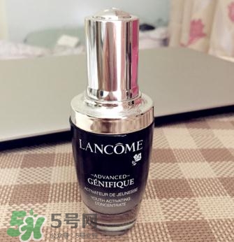 蘭蔻大眼精華和雅詩蘭黛小棕瓶哪個好？蘭蔻大眼精華和小棕瓶對比