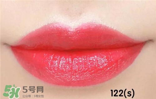 蘭蔻菁純唇膏122多少錢？蘭蔻絲絨唇膏122價格