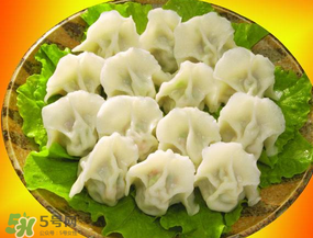 薺菜包餃子好吃嗎？薺菜包餃子根可以吃嗎？