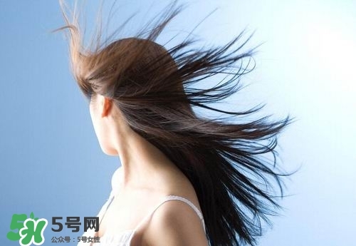 洗頭發(fā)掉頭發(fā)怎么辦？掉頭發(fā)應(yīng)該怎么做？