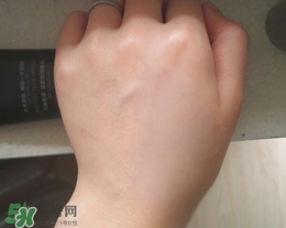 極密bb霜怎么樣？雅麗潔極密bb霜好用嗎？