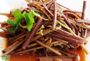 蕨菜苦能吃嗎？蕨菜苦的吃了會中毒嗎？