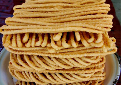 馓子可以煮著吃嗎？馓子用開(kāi)水怎么泡著吃？