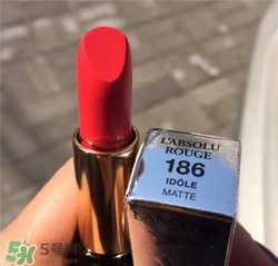 蘭蔻菁純唇膏186多少錢(qián)？蘭蔻絲絨唇膏186專(zhuān)柜價(jià)格