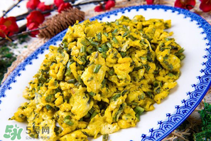 蕨菜可以炒雞蛋嗎？蕨菜能和雞蛋一起吃嗎？