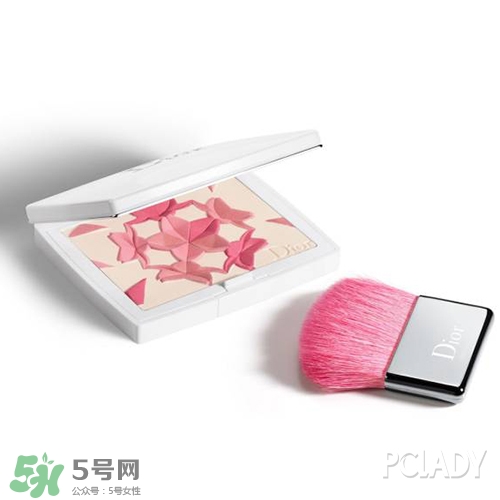 迪奧2017櫻花花瓣腮紅多少錢？2017dior櫻花腮紅專柜價格