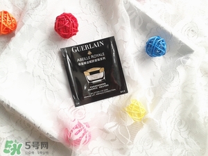 嬌蘭帝皇蜂姿眼霜怎么用？嬌蘭帝皇蜂姿眼霜使用方法