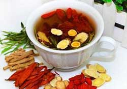 春天能喝黃芪水嗎？春天喝黃芪水好嗎？