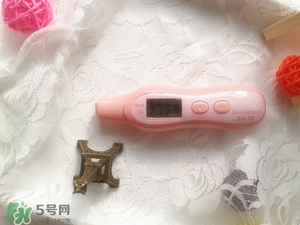 嬌蘭帝皇蜂姿眼霜怎么用？嬌蘭帝皇蜂姿眼霜使用方法