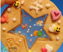 彩繪玻璃餅干怎么做？彩繪玻璃餅干做法