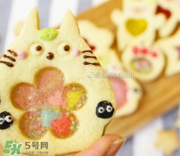 彩繪玻璃餅干怎么做？彩繪玻璃餅干做法