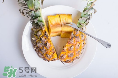 便秘可以吃菠蘿嗎？吃菠蘿會(huì)便秘嗎？