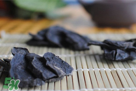 何首烏的營養(yǎng)價(jià)值 何首烏的功效與作用