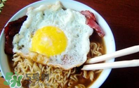 天天吃泡面會(huì)怎么樣？天天吃泡面會(huì)胖嗎？