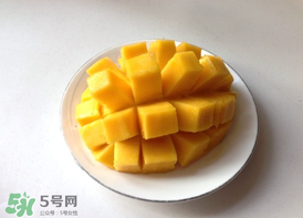 芒果為什么有黑色的絲？芒果里面有黑色的絲能吃嗎？