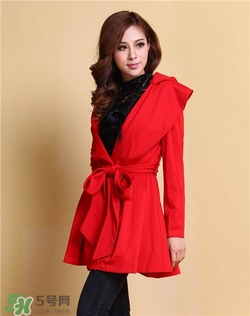 紅色衣服顯黑嗎？紅色衣服會不會顯黑？