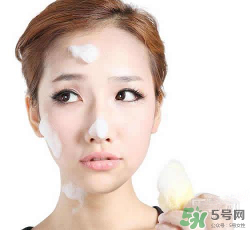 卸妝膏用完之后還需要洗面奶嗎？用完卸妝膏后多久用洗面奶?