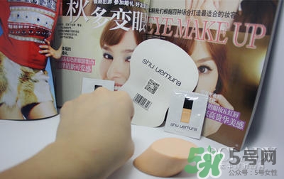 植村秀小燈泡584和784哪個白？植村秀小燈泡584和784對比
