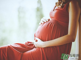 孕婦腿腫是怎么回事？孕婦腿腫怎么辦？